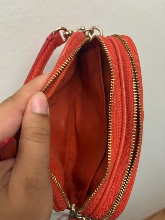 Coach Red Pebbled Leather Camera Crossbody Bag - Picture 4 of 4